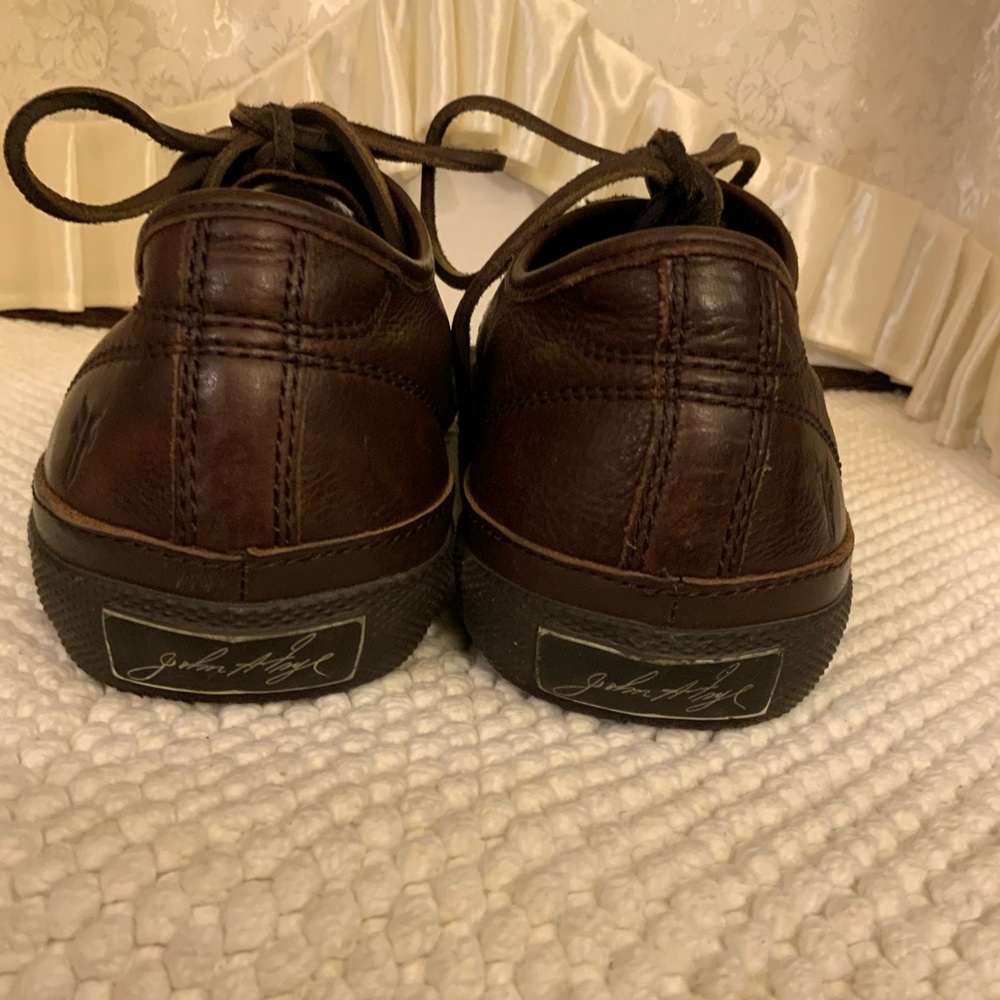 FRYE - Picture 4 of 9